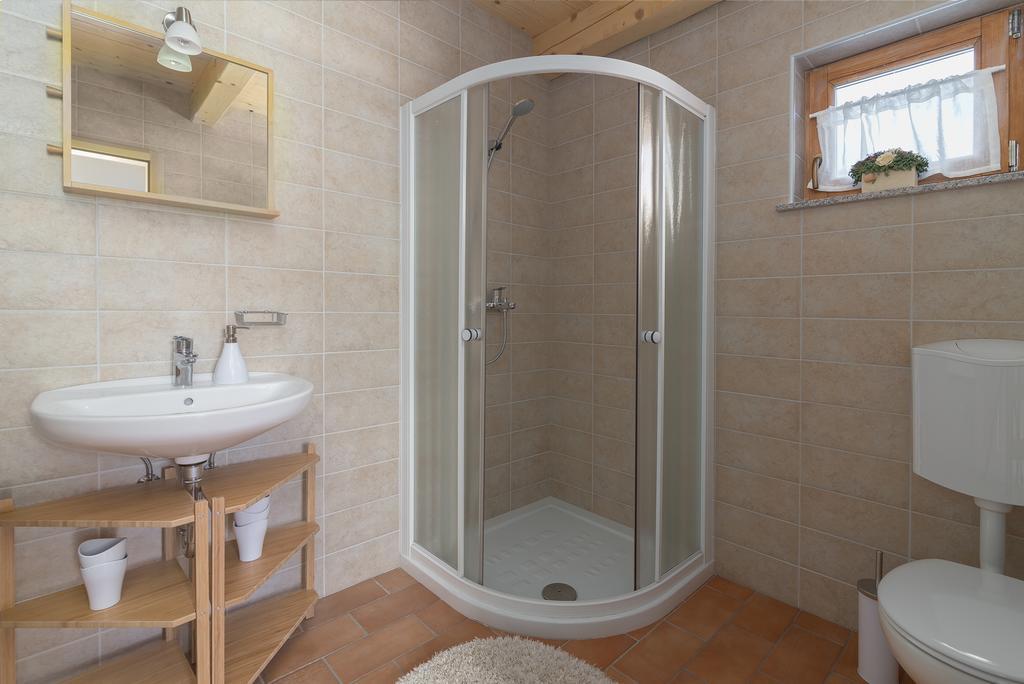 Holiday Homes Sara Bled Bagian luar foto