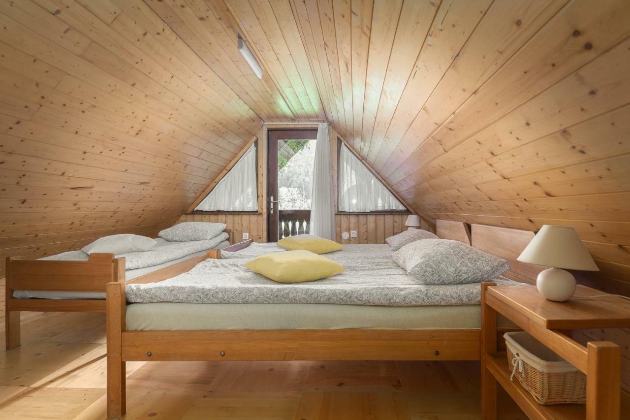 Holiday Homes Sara Bled Bagian luar foto